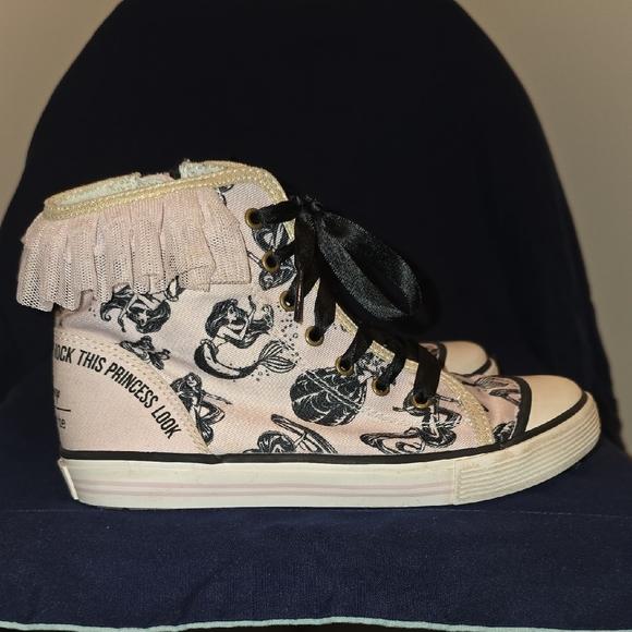 Stride Rite Kids' Light Pink High-Top Sneakers Disney Princess Punk Lace LOT S - Picture 3 of 6